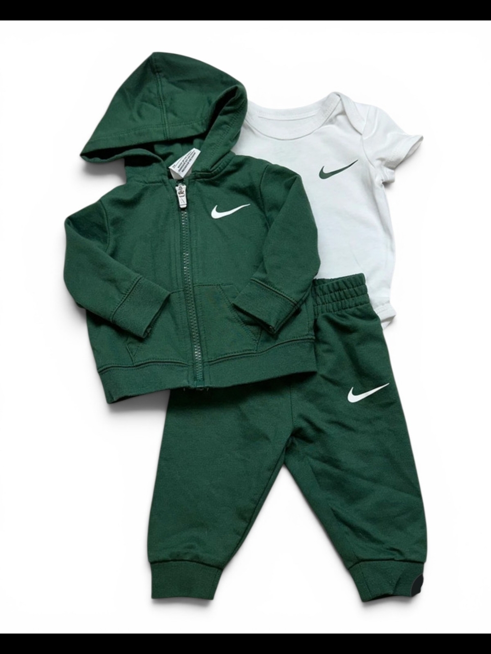 Nike Baby 3-Piece Green Tracksuit Set 3M